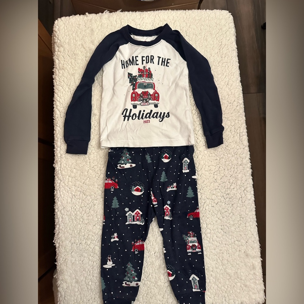Holiday Kids Pajama Set - Blue and White